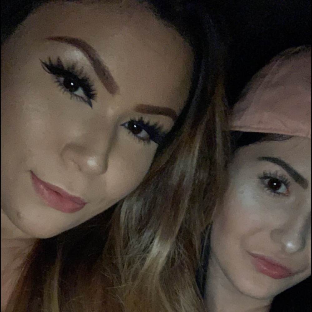 Meet your Posher, Brittnie